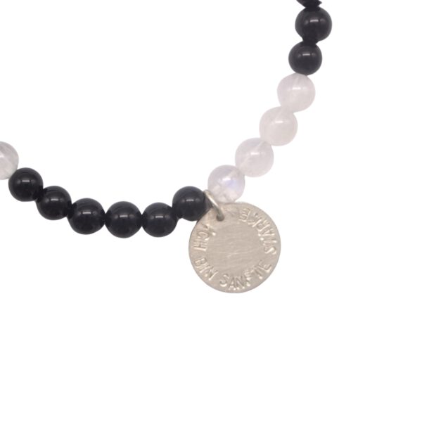 "Ich bin sanfte Stärke" – Edelsteinarmband mit spiritueller Affirmation